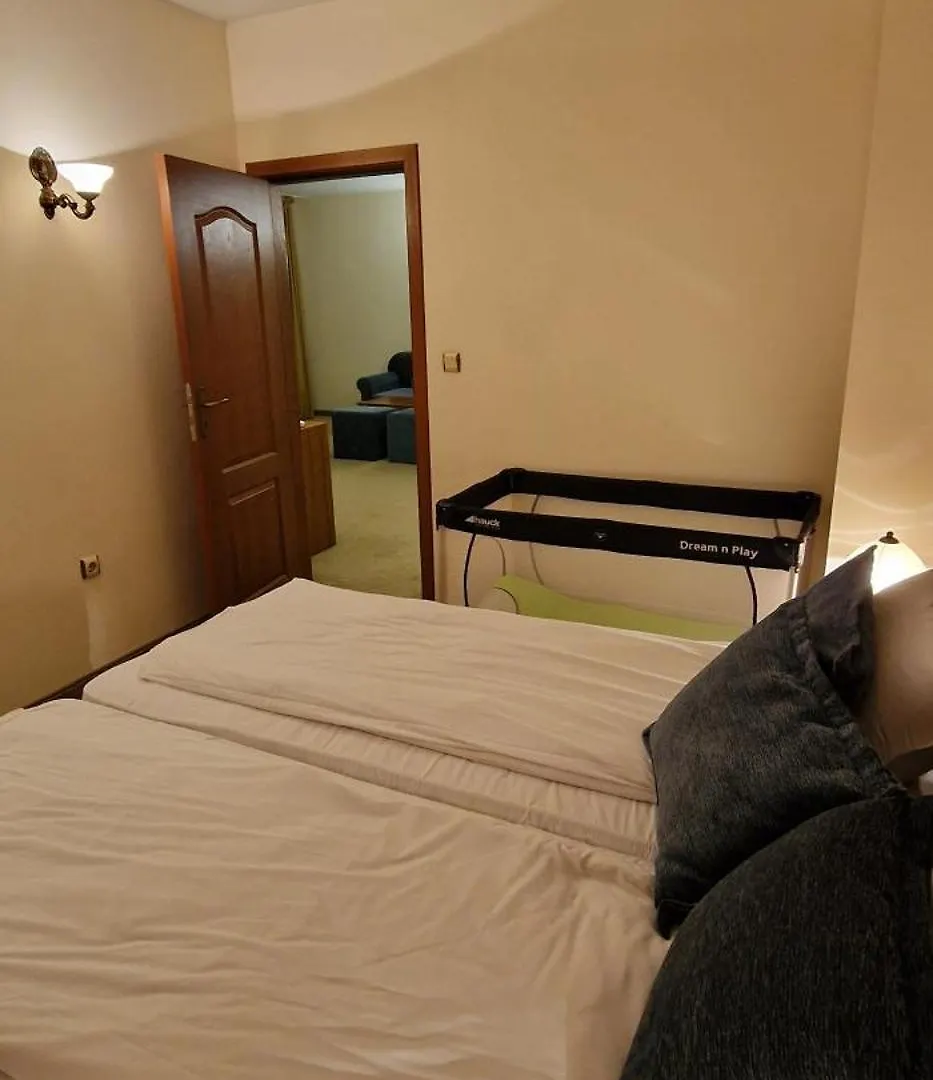 Lucy'S Apartments Emerald Bansko